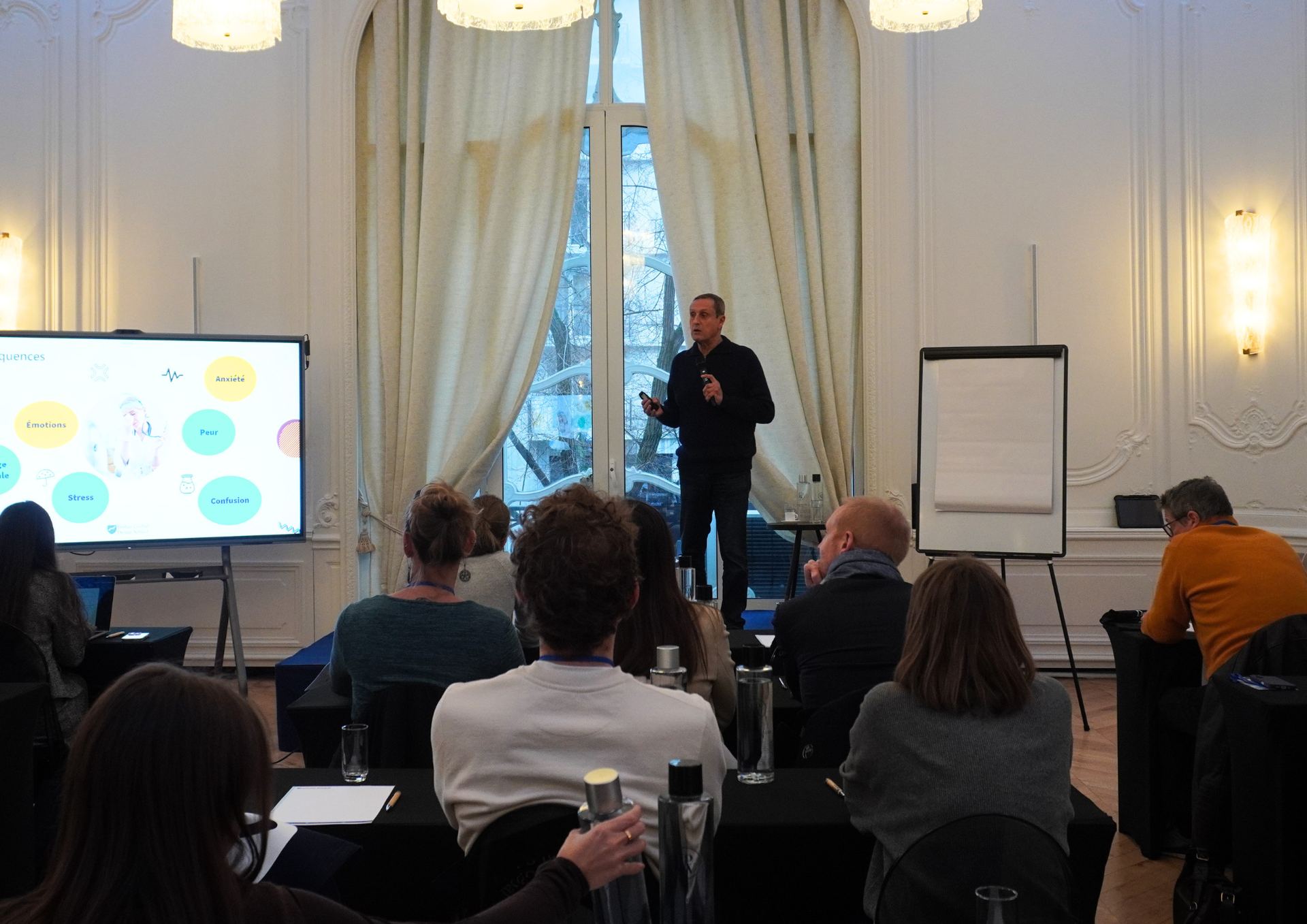 Le Dr Edmond Binhas en formation